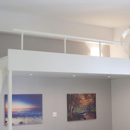 Victoria Sq., A Cozy And Stylish Apartment Атина Екстериор снимка